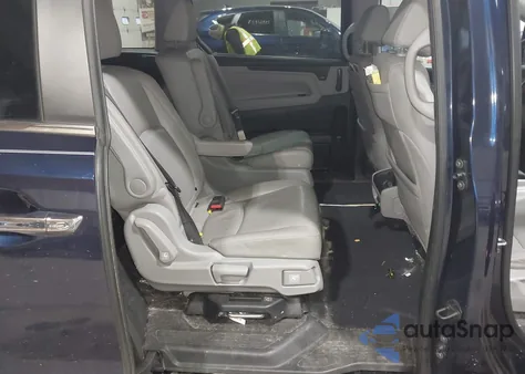 2018 Honda Odyssey Ex-L из США, поврежденный, VIN 5FNRL6H76JB111447